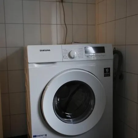 Sentral Med 3 Soverom 2etg Lejlighed Harstad